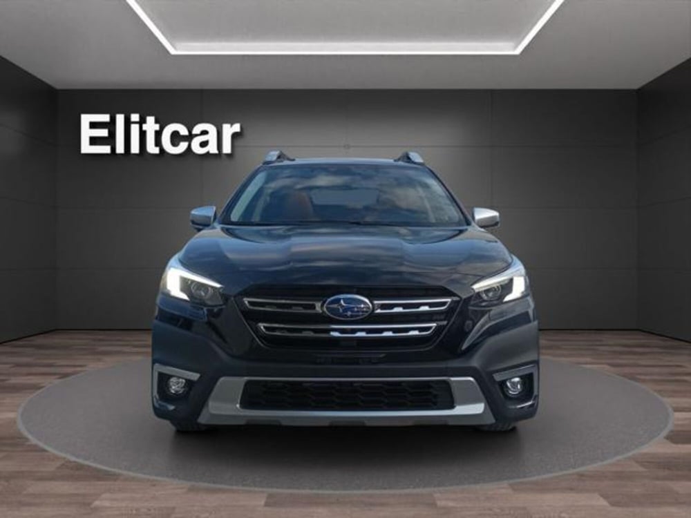 Subaru Outback nuova a Milano (5)
