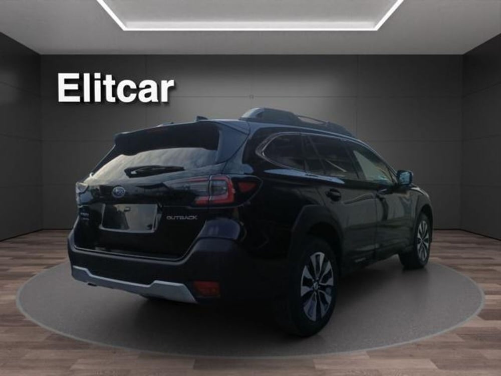 Subaru Outback nuova a Milano (6)