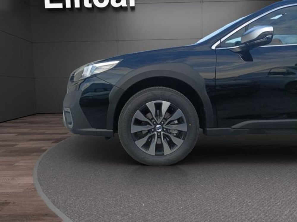 Subaru Outback nuova a Milano (7)