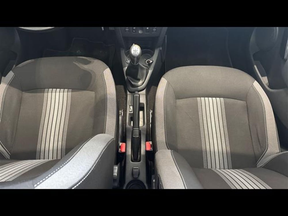 Dacia Sandero usata a Viterbo (8)