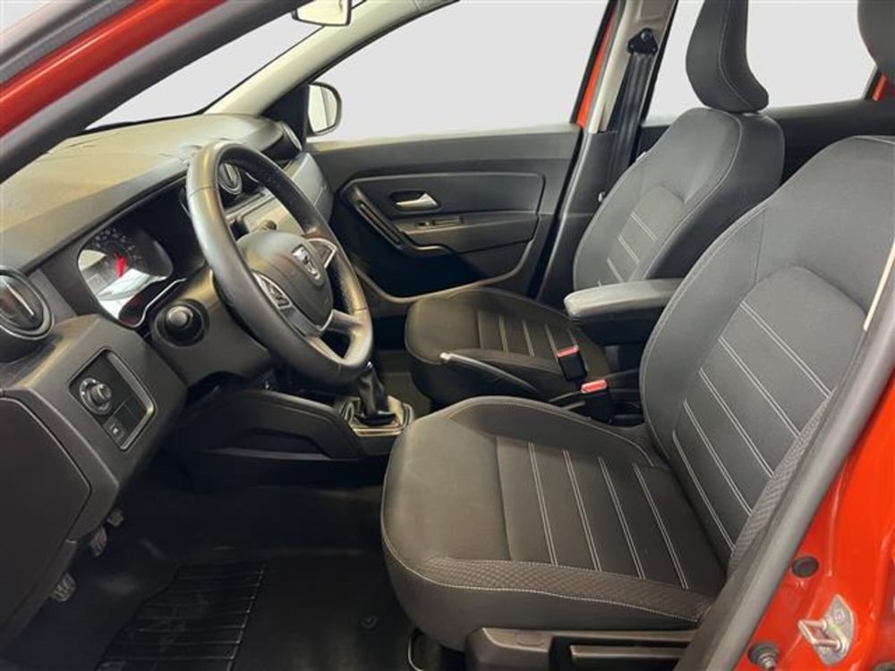 Dacia Duster usata a Roma (13)