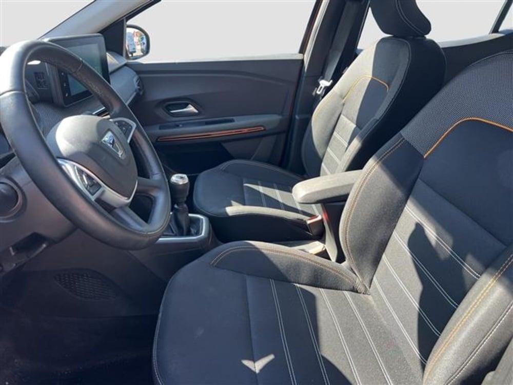 Dacia Sandero usata a Roma (12)