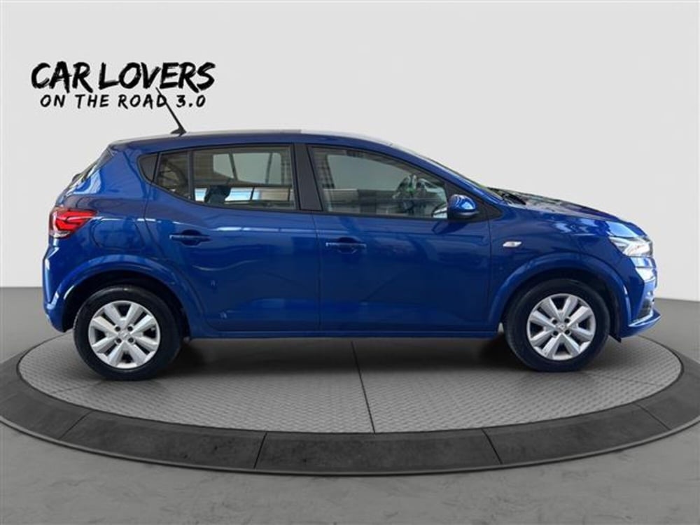 Dacia Sandero usata a Roma (4)