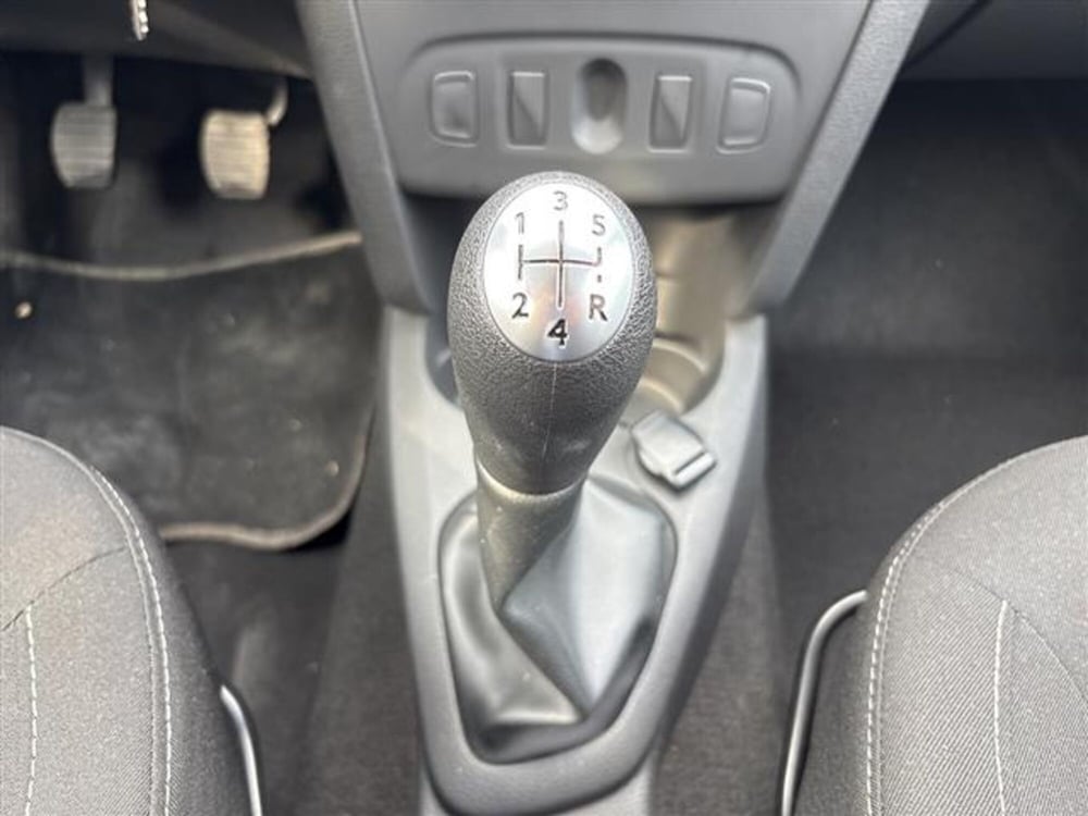 Dacia Sandero usata a Torino (15)