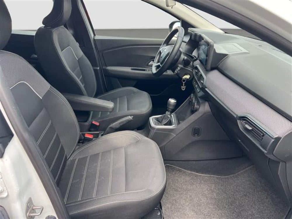 Dacia Sandero usata a Roma (15)