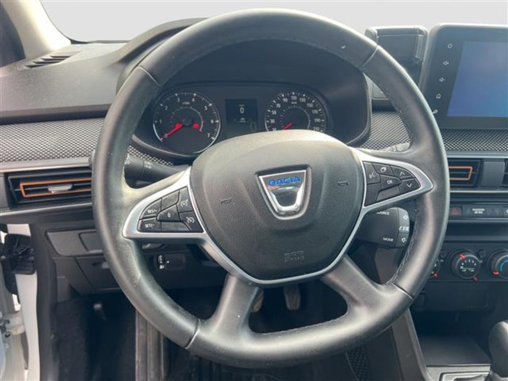 Dacia Sandero usata a Roma (10)