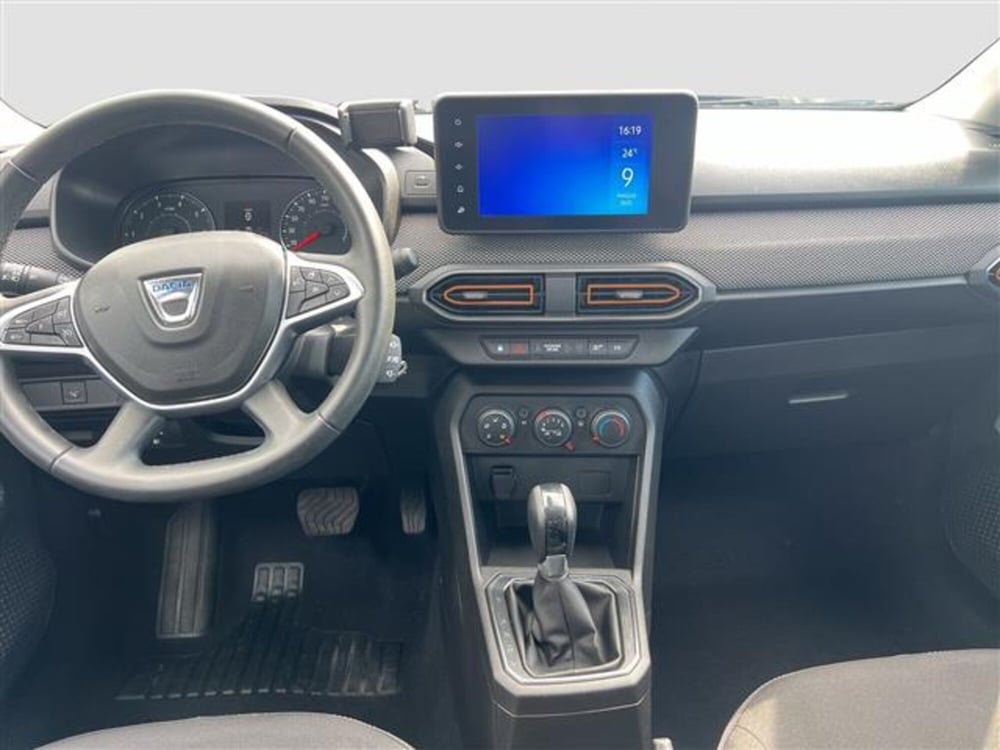 Dacia Sandero usata a Roma (13)