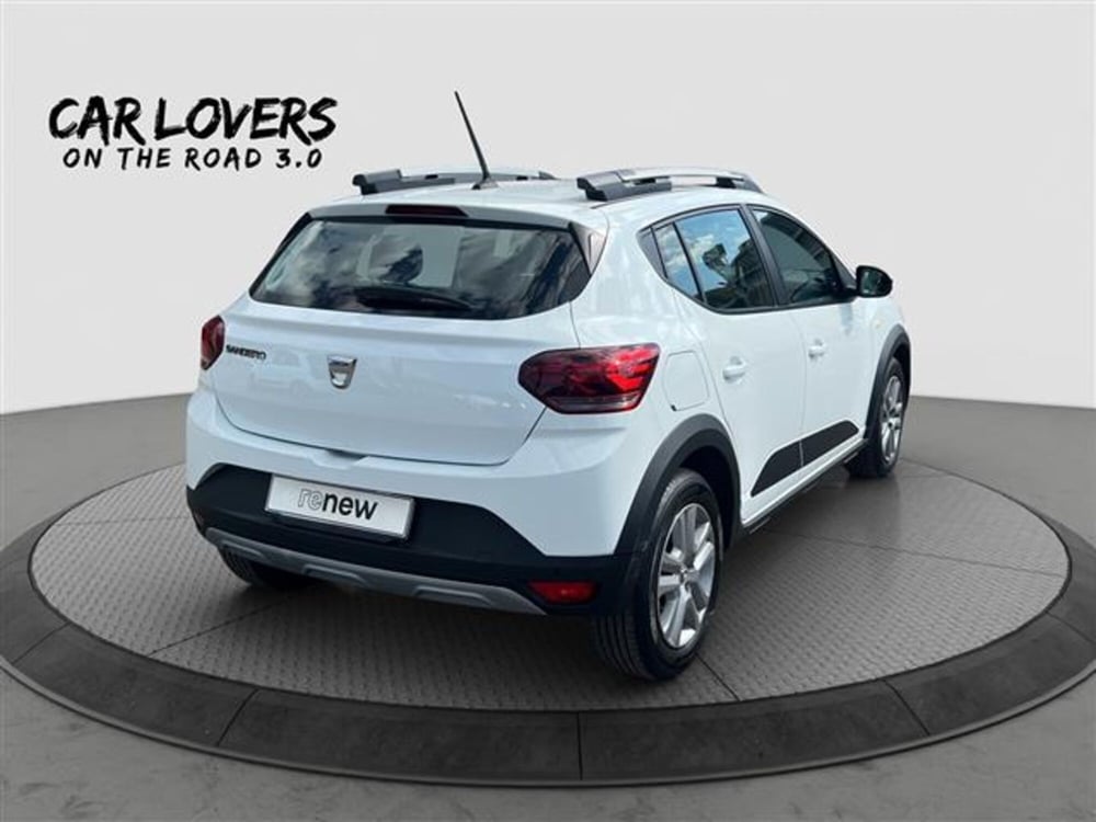 Dacia Sandero usata a Roma (5)