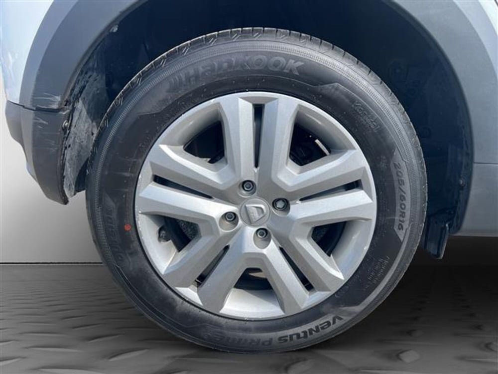 Dacia Sandero usata a Roma (9)
