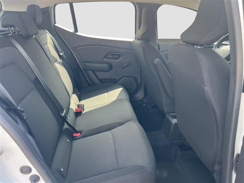 Dacia Sandero Streetway usata a Roma (10)