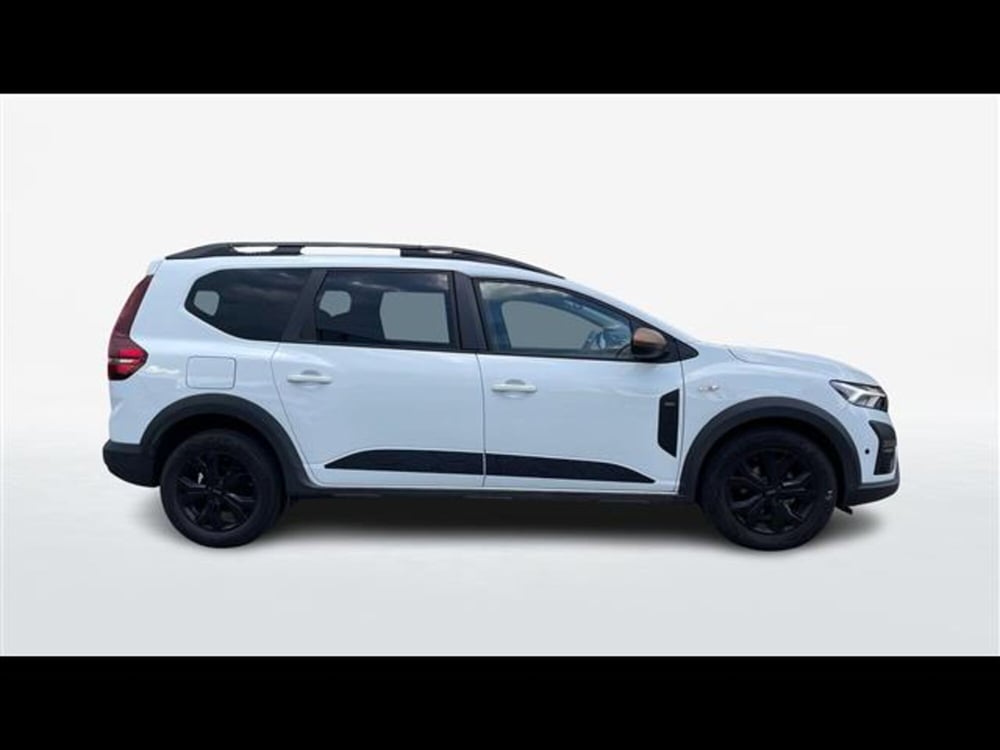 Dacia Jogger usata a Varese (3)