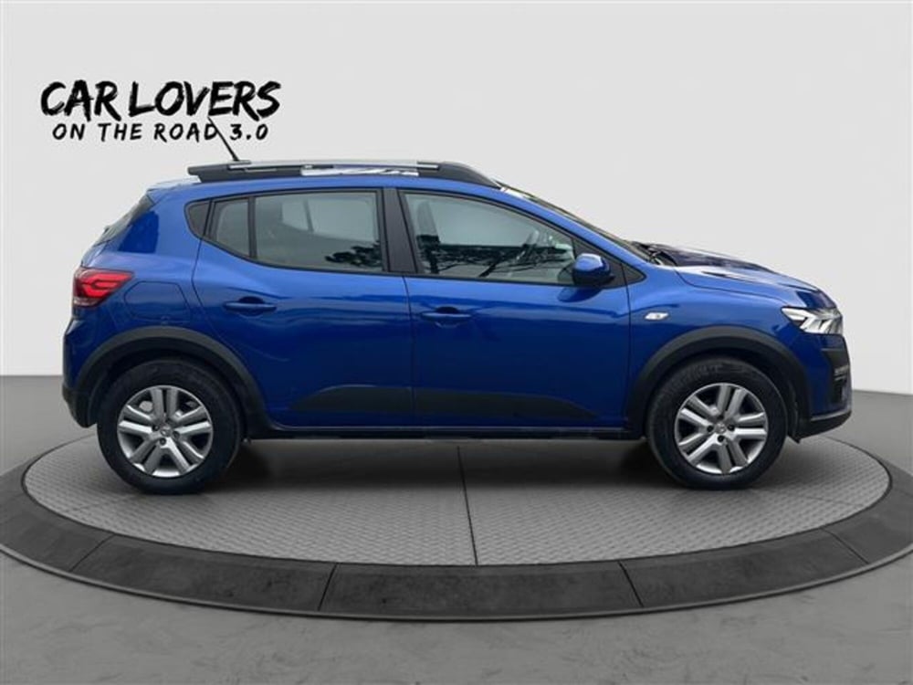 Dacia Sandero usata a Roma (4)