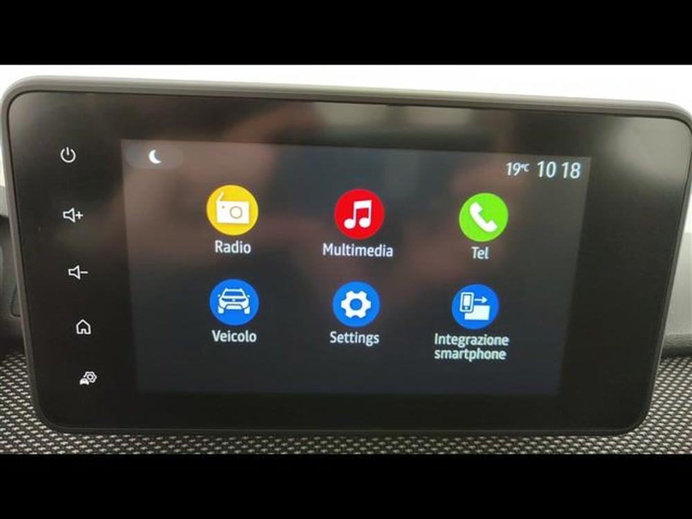 Dacia Sandero usata a Milano (12)