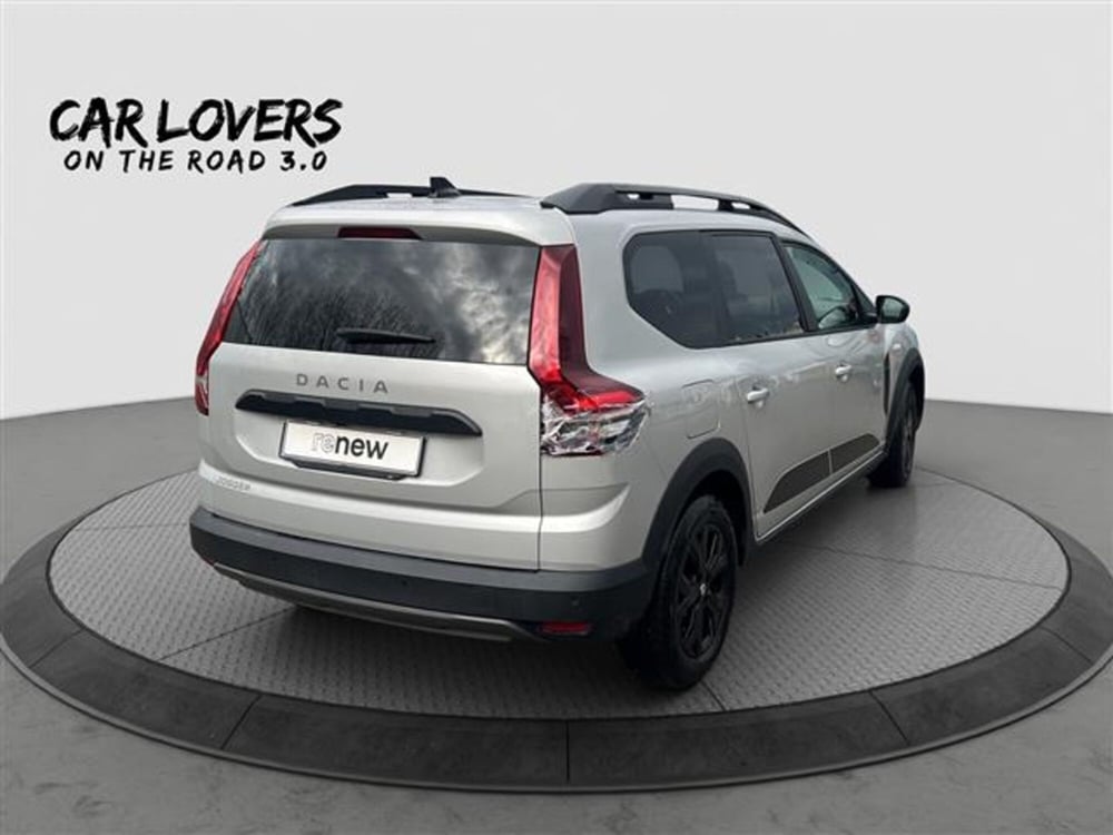 Dacia Jogger usata a Roma (5)