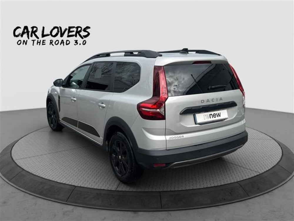 Dacia Jogger usata a Roma (7)