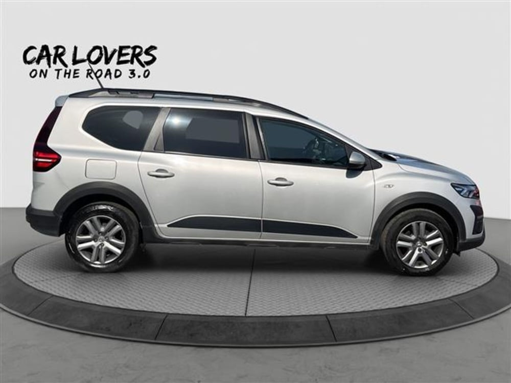 Dacia Jogger usata a Roma (4)