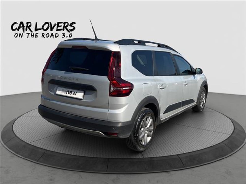 Dacia Jogger usata a Roma (5)