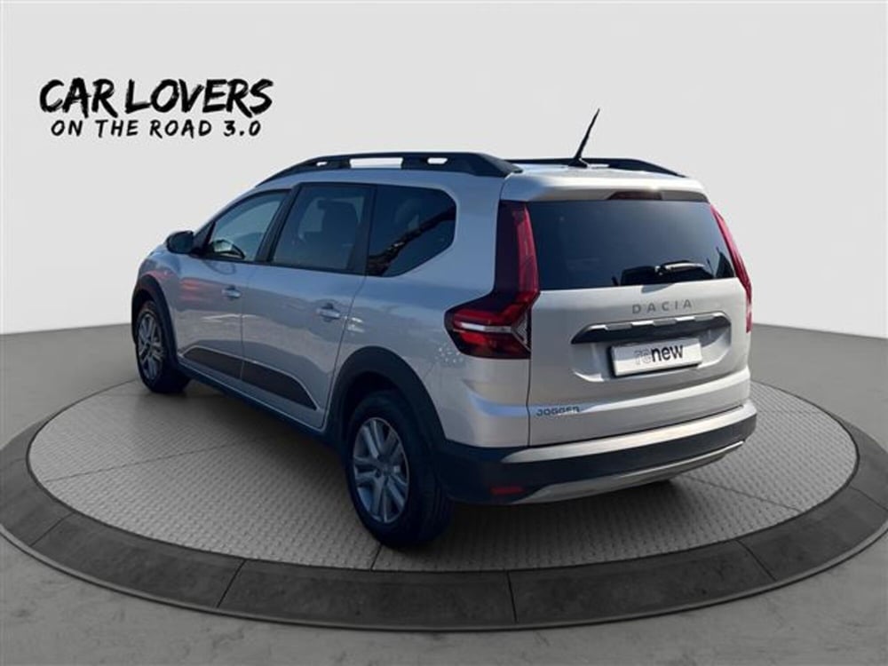 Dacia Jogger usata a Roma (7)