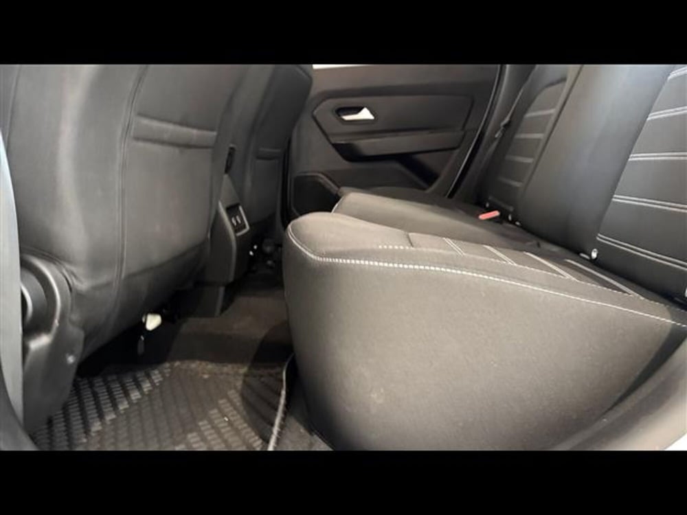 Dacia Duster usata a Viterbo (9)
