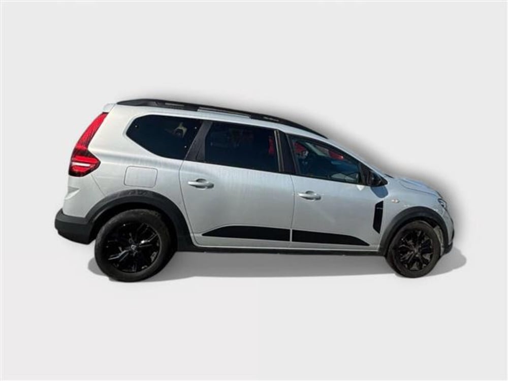 Dacia Jogger usata a Livorno (6)