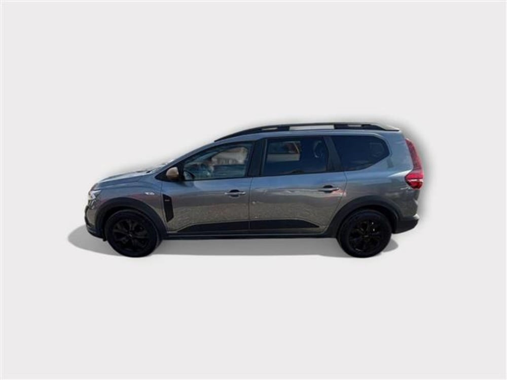 Dacia Jogger usata a Livorno (2)