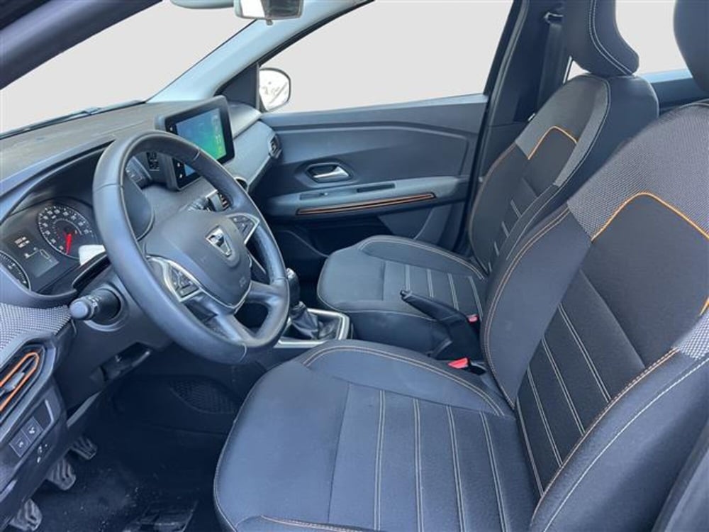 Dacia Sandero usata a Roma (10)