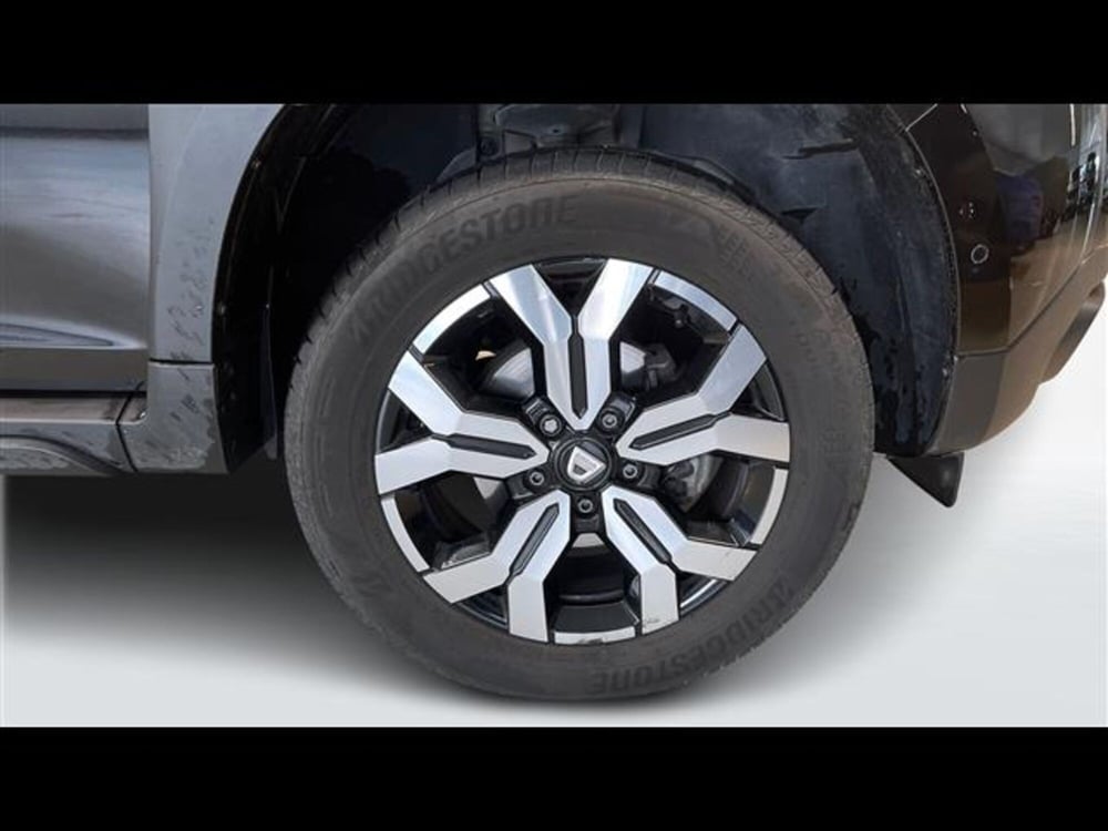 Dacia Duster usata a Firenze (15)