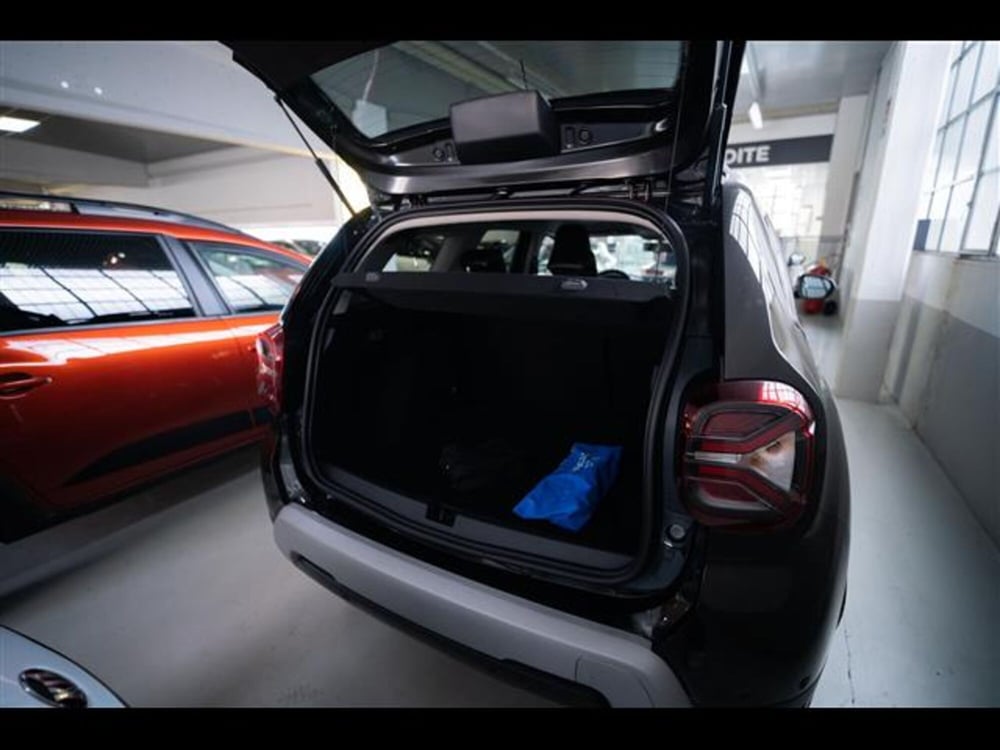 Dacia Duster usata a Torino (15)