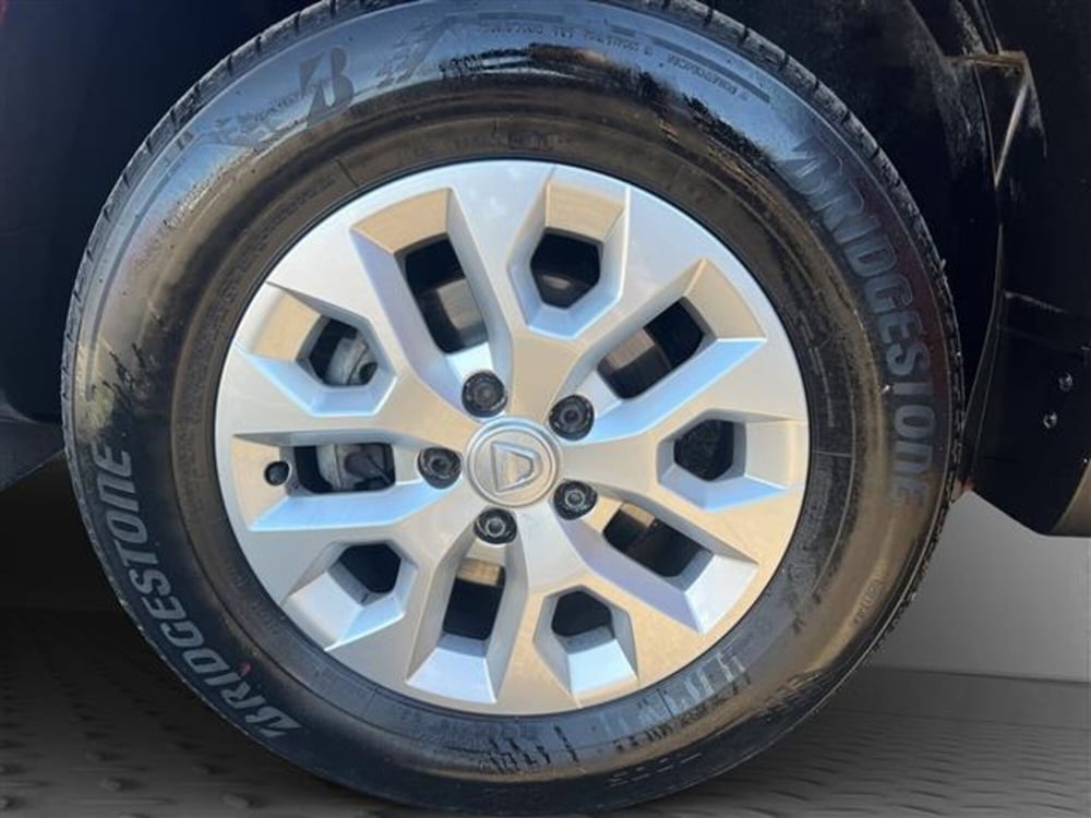Dacia Duster usata a Roma (9)