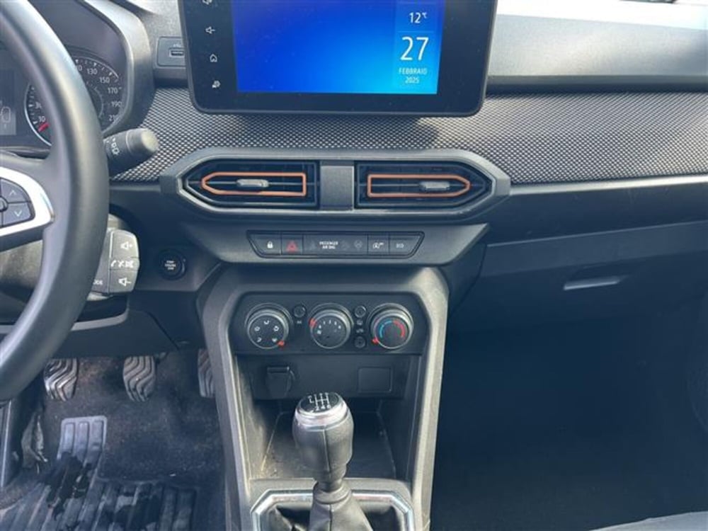 Dacia Sandero usata a Roma (14)