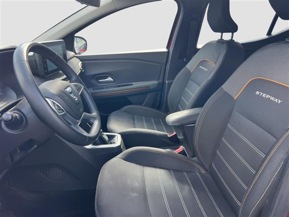 Dacia Sandero usata a Roma (9)