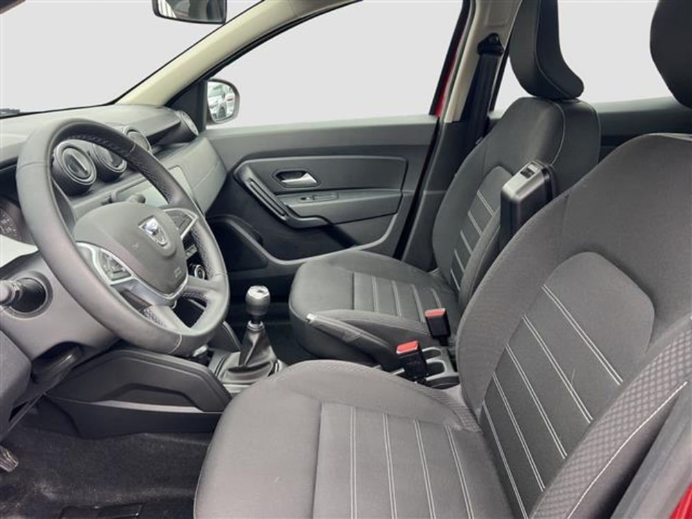 Dacia Duster usata a Roma (10)