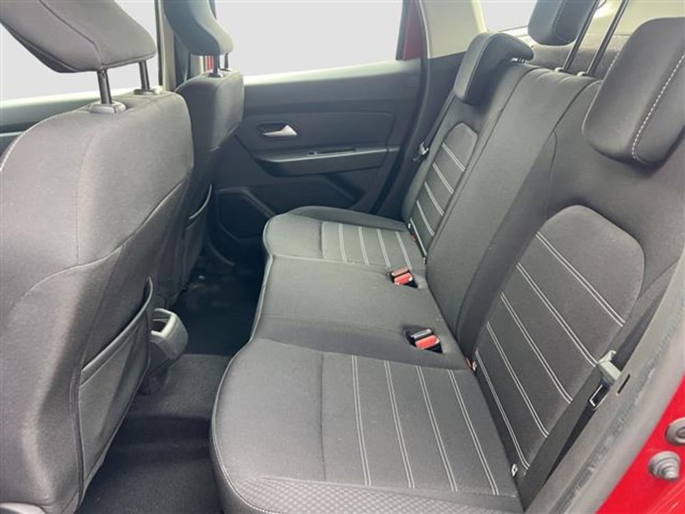 Dacia Duster usata a Roma (14)