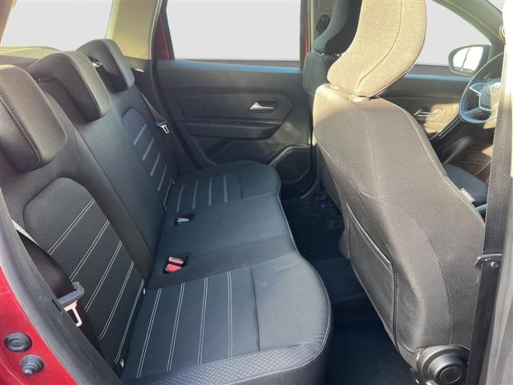 Dacia Duster usata a Roma (10)