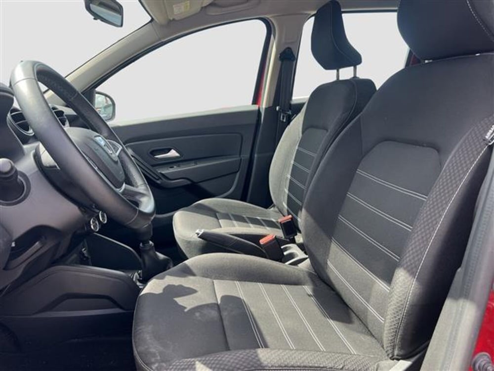 Dacia Duster usata a Roma (14)