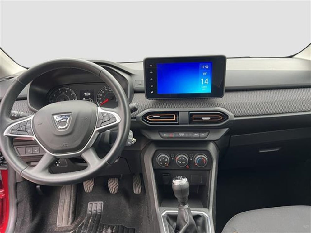 Dacia Sandero usata a Roma (12)