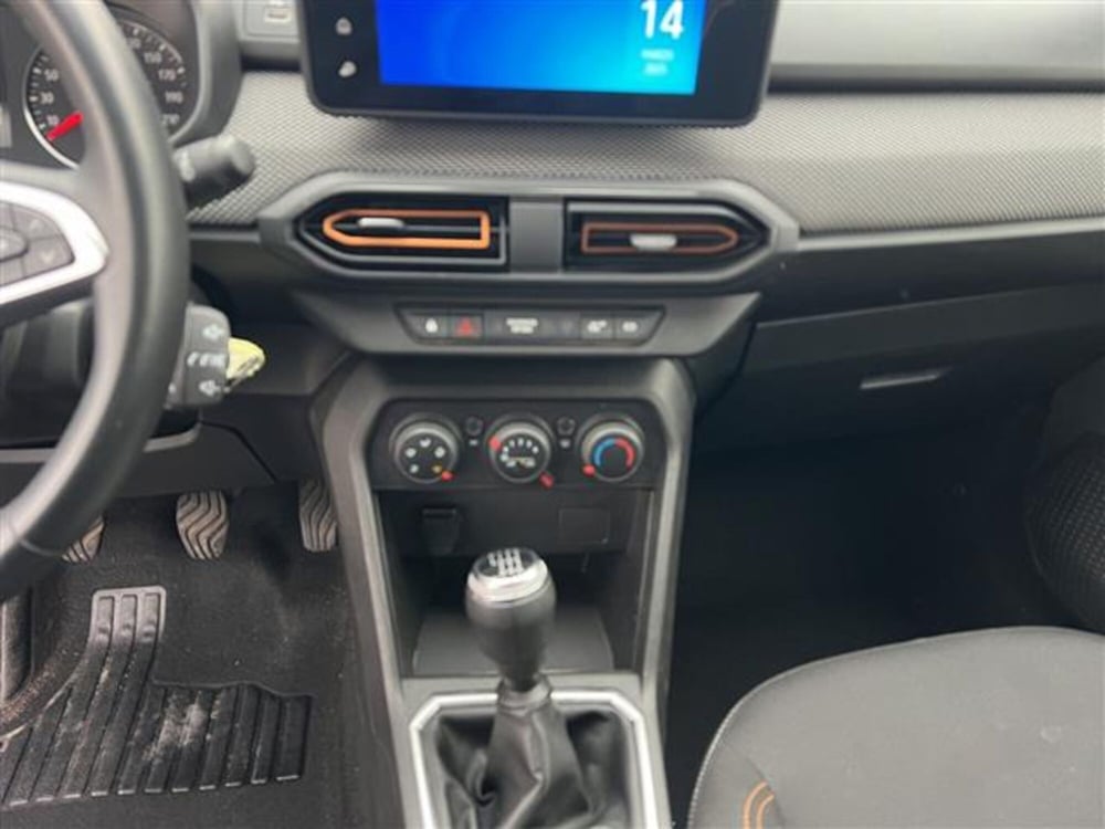 Dacia Sandero usata a Roma (14)