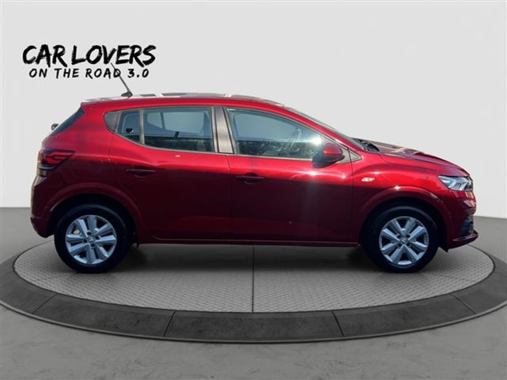 Dacia Sandero usata a Roma (4)