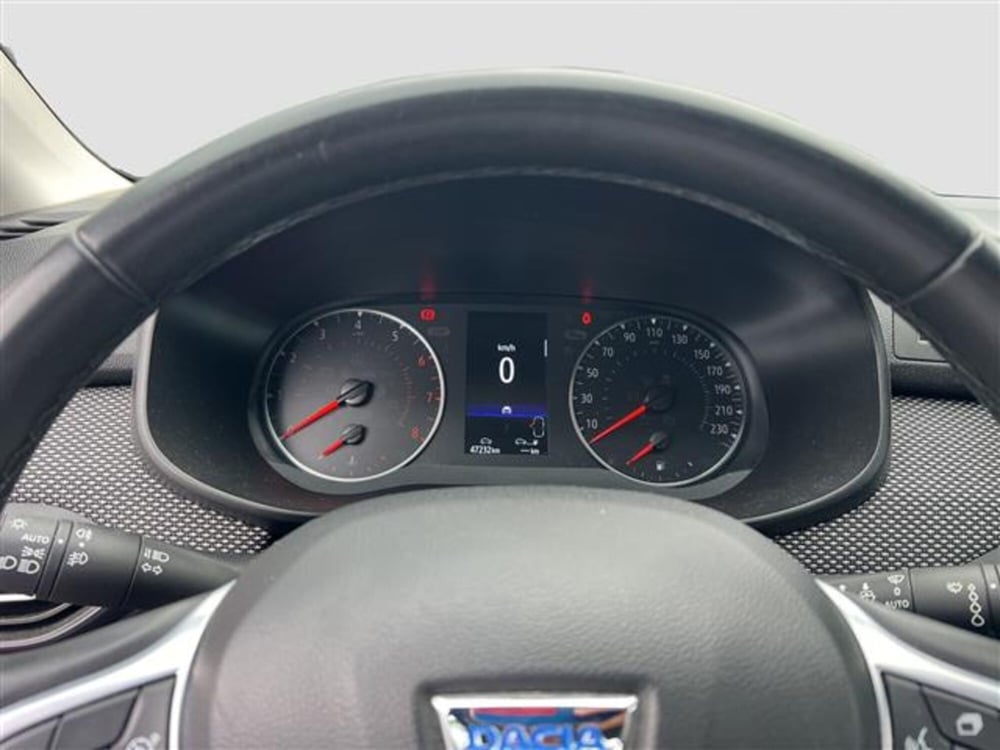 Dacia Sandero usata a Roma (13)