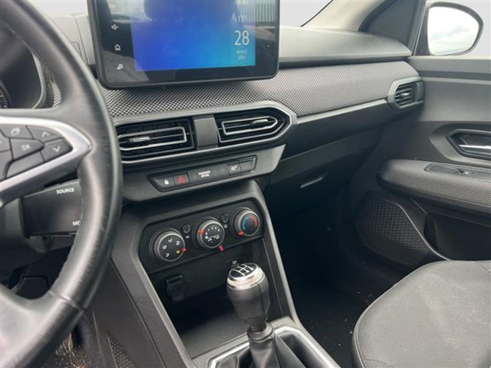 Dacia Sandero usata a Roma (15)