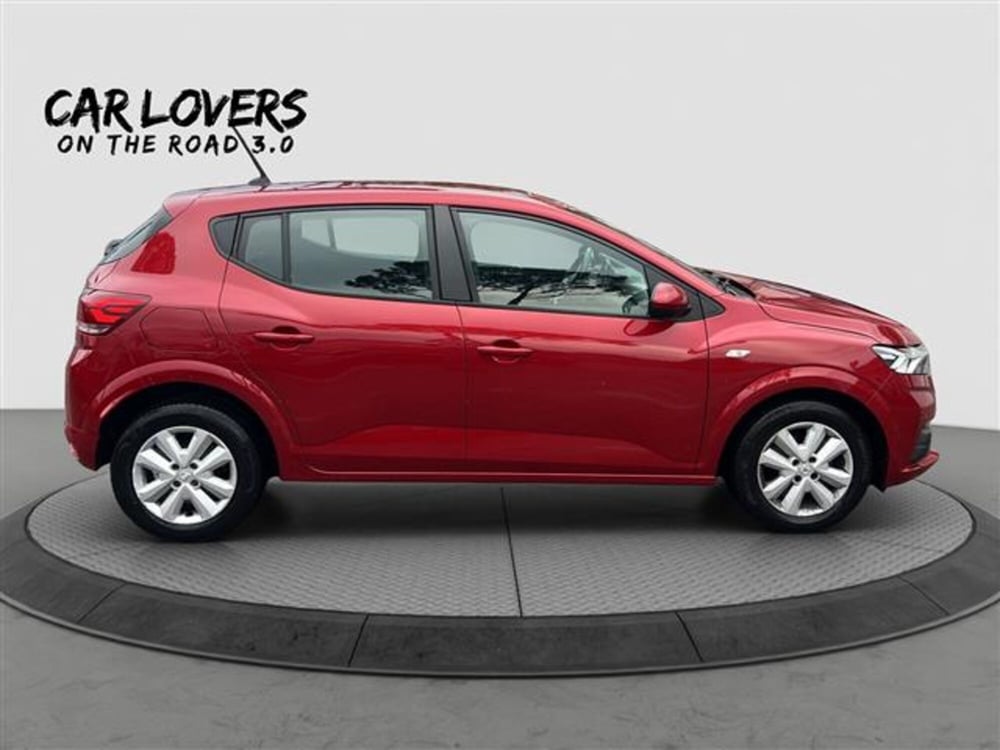 Dacia Sandero usata a Roma (4)
