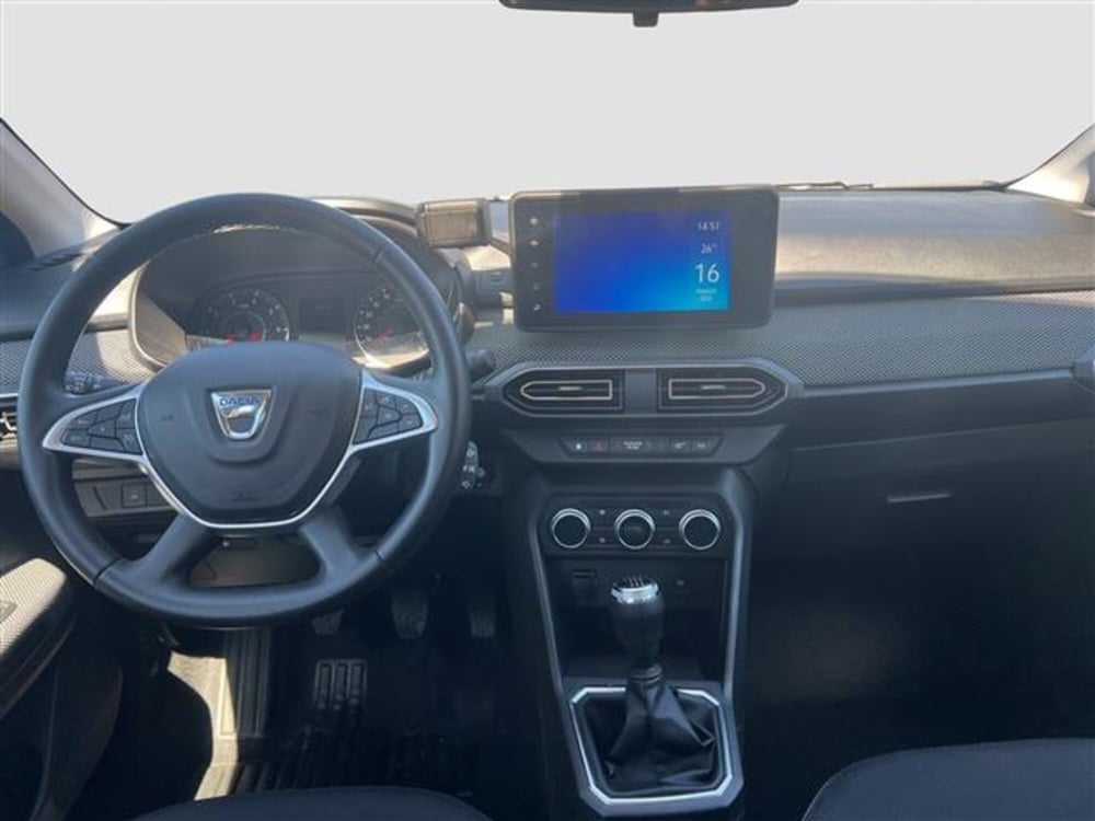 Dacia Jogger usata a Roma (12)