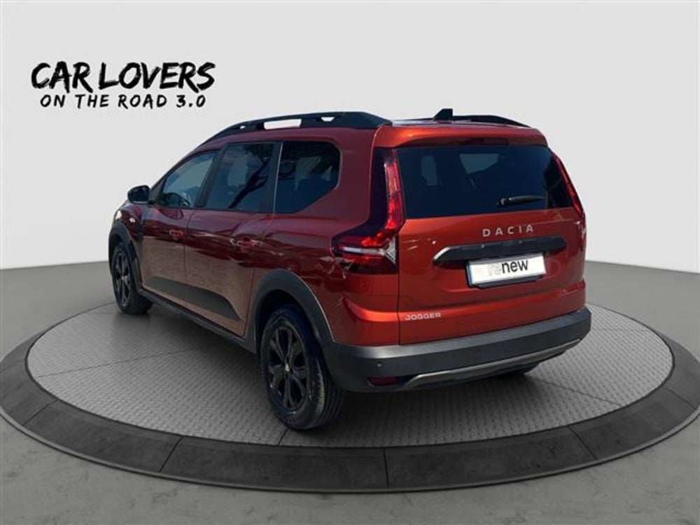 Dacia Jogger usata a Roma (7)