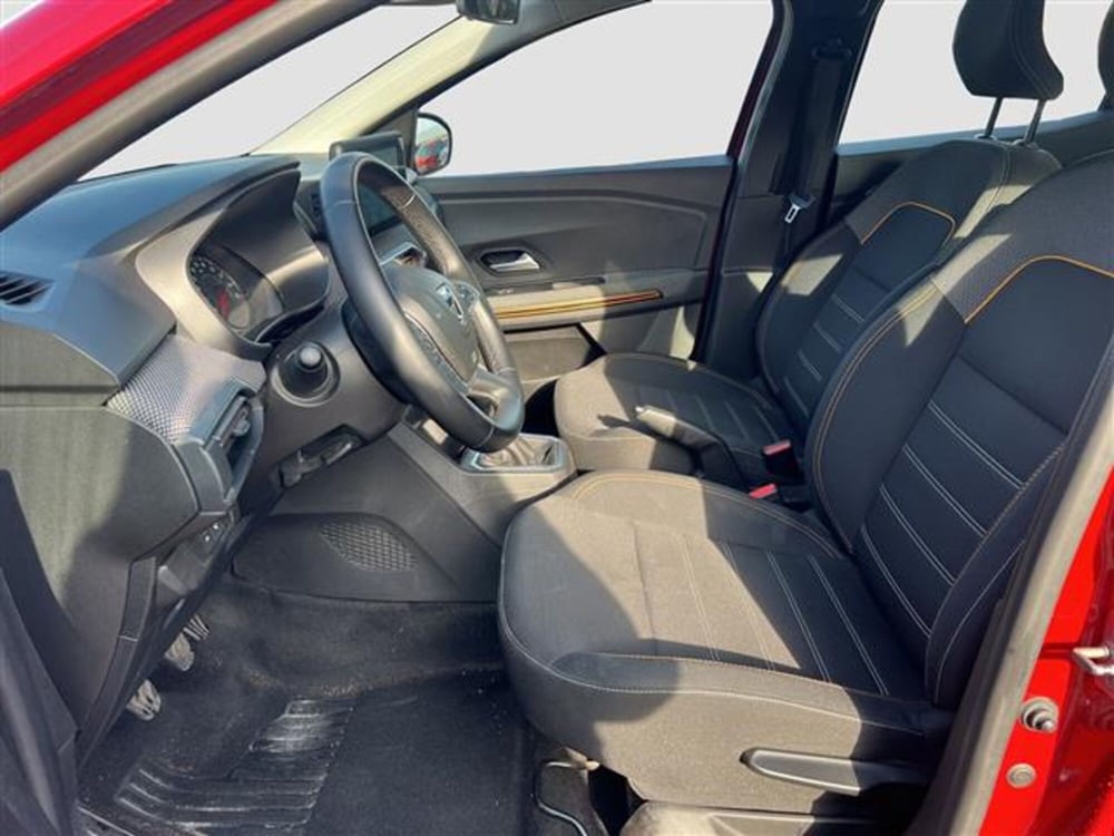 Dacia Sandero usata a Roma (12)
