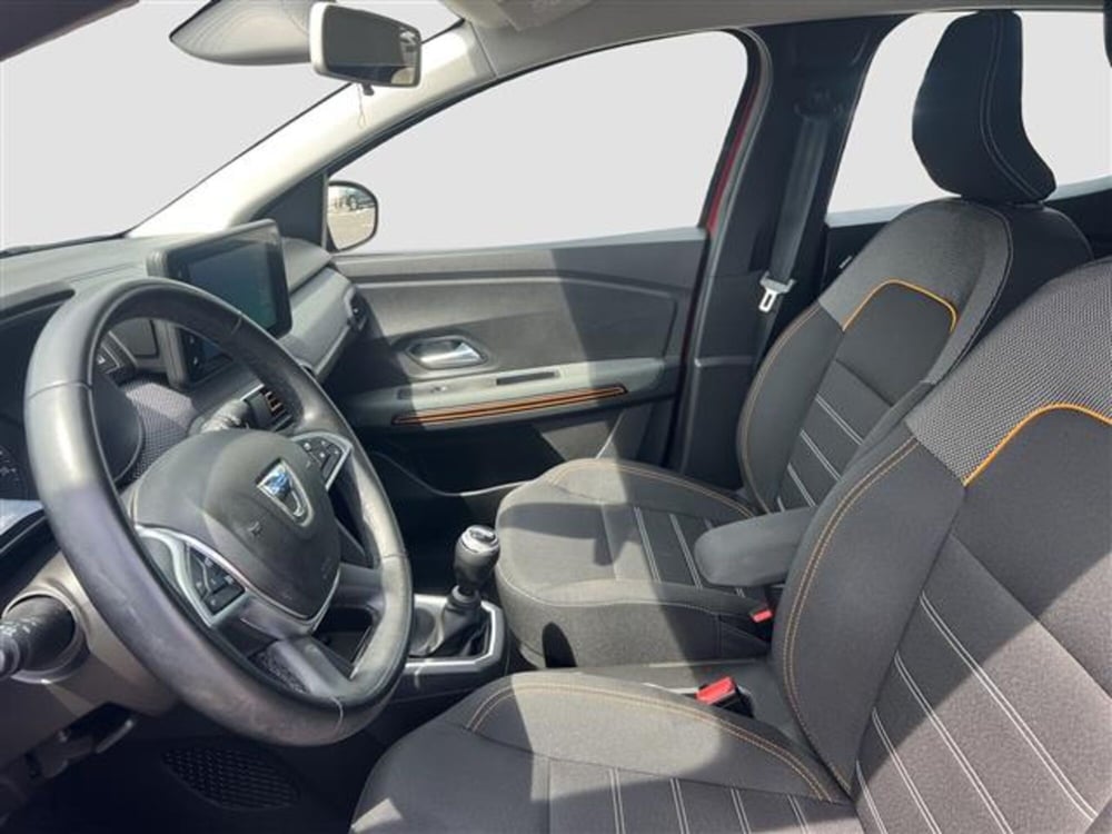 Dacia Sandero usata a Roma (11)