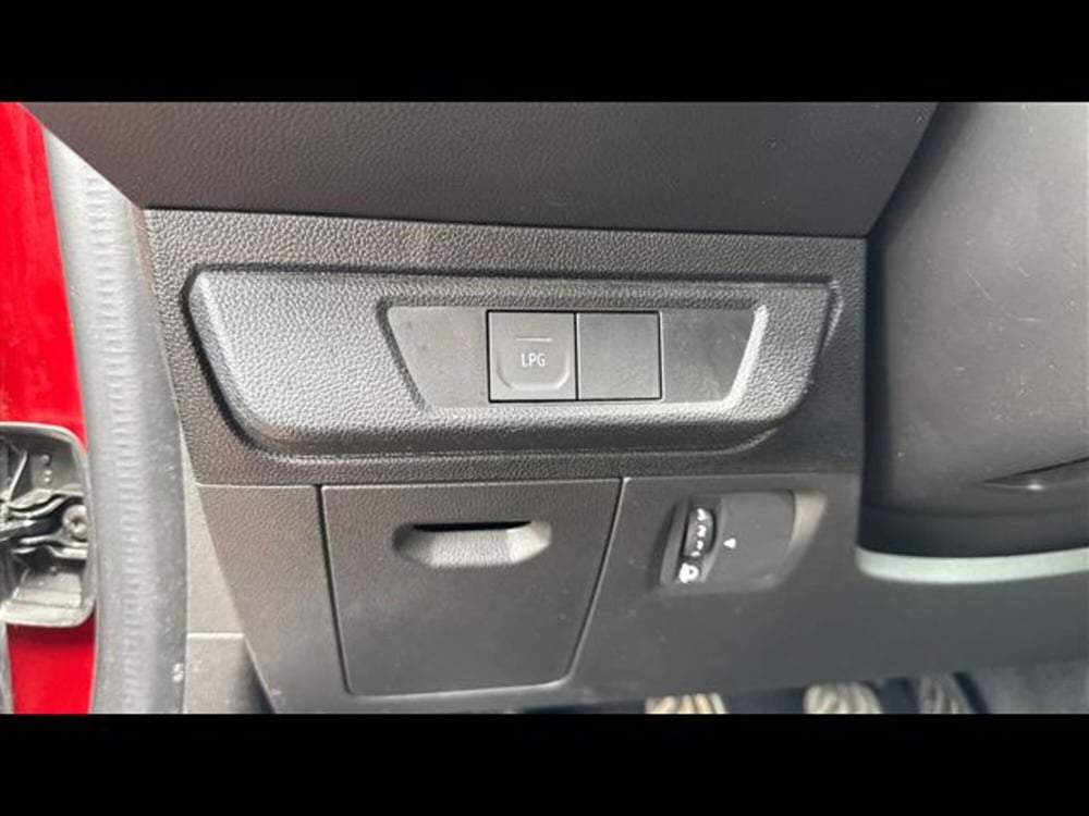 Dacia Sandero usata a Padova (12)