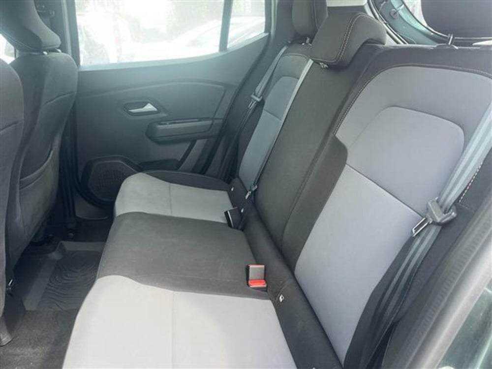 Dacia Sandero Stepway usata a Livorno (14)