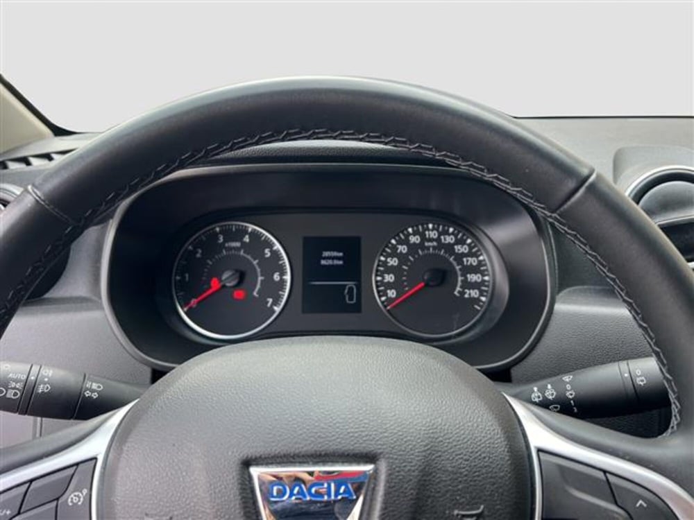 Dacia Duster usata a Roma (13)