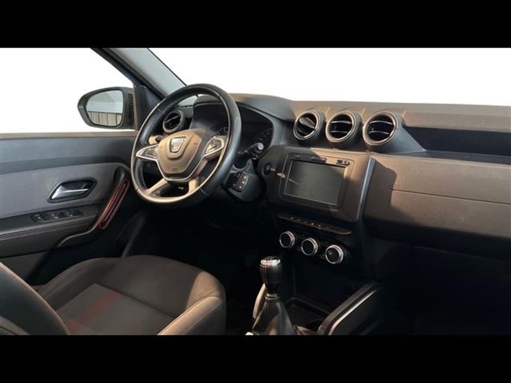 Dacia Duster usata a Firenze (11)
