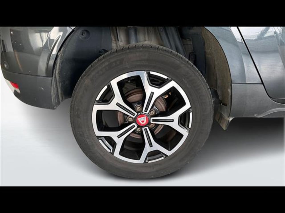 Dacia Duster usata a Firenze (15)